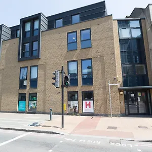 Zeni Studio, In Central London *
