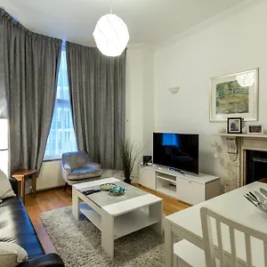 Spacious 1 Bed In West Kensington Or Hammersmith