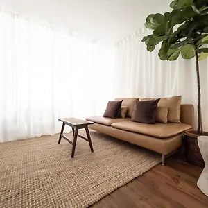 Apartment The Chamberlin, Farringdon, By The Design Traveller *