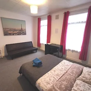 Budget Guest house 3*
