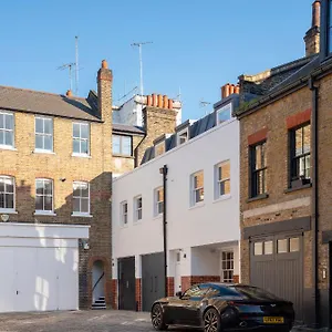 Aparthotel Weymouth Mews London