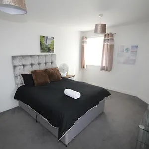 Holden Court - 1