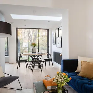 Apartment The Regent's Park Retreat - Spacious & Modern 1bdr Flat *
