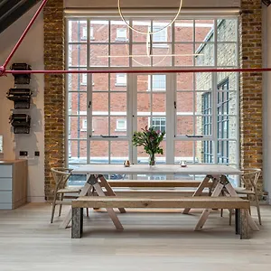 Apartment Joivy Stylish 1-bed Loft Near Battersea Park, South London