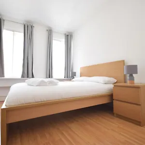Valet Old Compton Street Apartment *