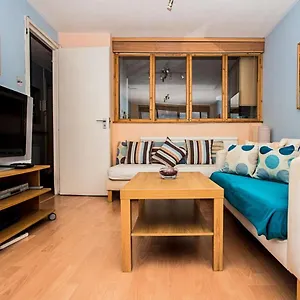 Beautiful Views - 1-bedroom In Chancery Lane Apartment London