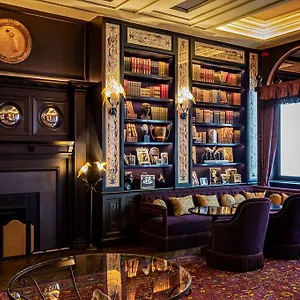 Hotel L Oscar