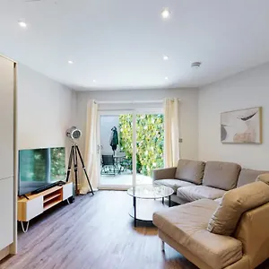 Amazing 2bed Flat 10min To Wimbledon Tennis Courts Apartment