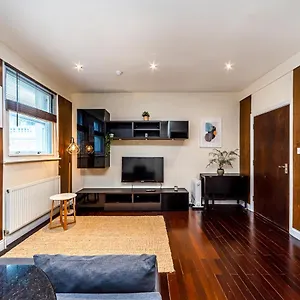 Pass The Keys - Holborn Close To Everything Apartment London