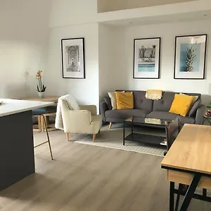 Apartment Modern 1-Bedroom Apartment In Centre Of Bromley Bromley