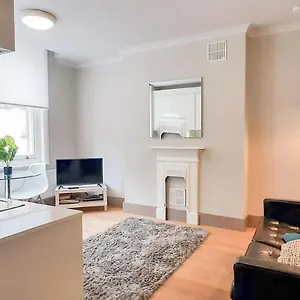 Apartment Beautiful 1-bed In