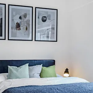 Stylish Excel 3 Bedroom Flat Apartment