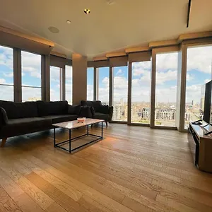 The Loft E20 *