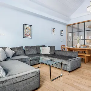 Covent Garden Penthouse For 8 Apartment *