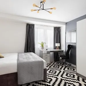 Apartment Spacious And Modern 4 Bed Next To Borough Station *