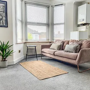 Apartmán Luxury 2 Bed Furnished With Parking Londýn