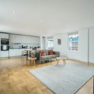 Apartment Stunning Flat Near Holland Park London