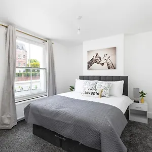 Apartment Skyvillion - 2 Bed In Finchley- 2 Mins Walk To East Finchley Tube Station