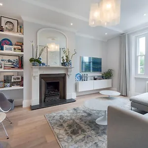 Apartment Stunning Maida Vale Near Regents Canal By Underthedoormat London