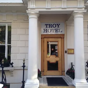Hotel Troy London