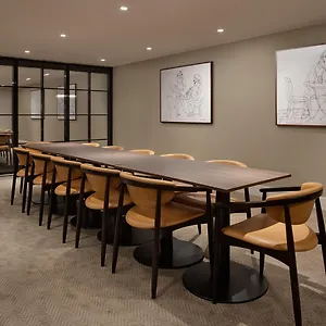 Hilton Metropole Hotel London