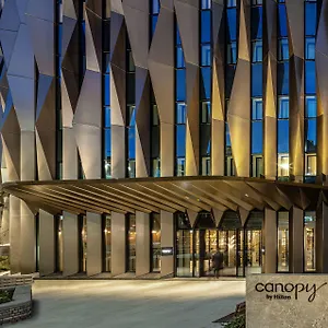 Canopy By Hilton 4* Londyn