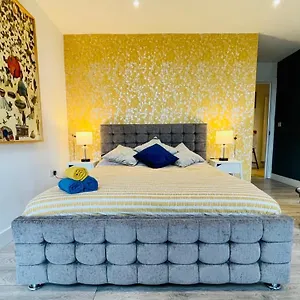 Apartment Brick Lane Living Quarters London