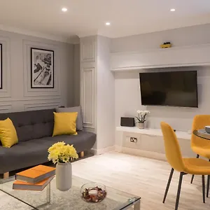 Camden Luxury Flat With Private Patio * London