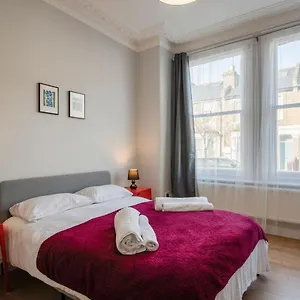 Apartment Comfortable Flat In Hammersmith London