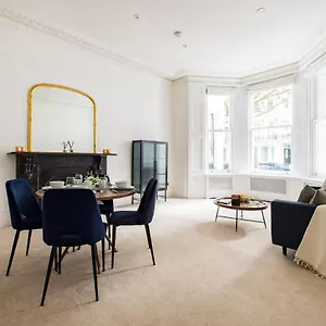 Апартаменты Luxury Flat Next To Harrods *