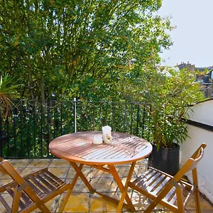 Apartment Kensington Flat With Roof Terrace And Sunshine London