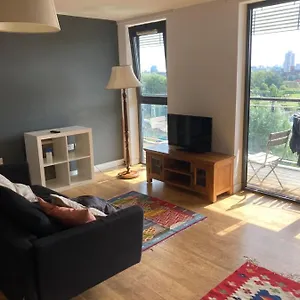 Apartment Beautiful With Large Balcony *