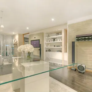 Hi-end 2br, 2br Apt, Heart Of Canary Wharf - West India