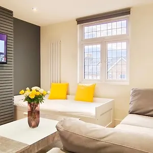 First Floor Flat 1 Northwood London