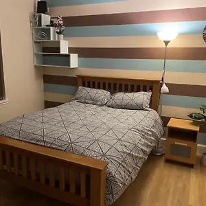 Cosy Homestay * Hanwell