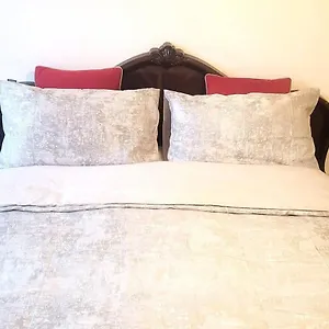 Beautiful 1-bed In Apartment