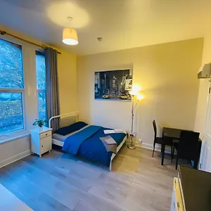 Apartman Lovely Studio Flat In The Heart Of London