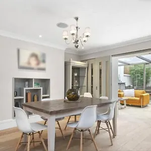Apartment St Johns Wood 3 Bed Executive *
