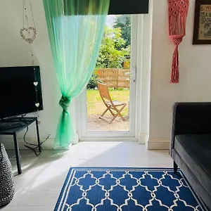 Lavender Den Apartment London