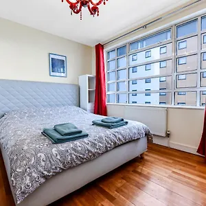 Spacious 2 Bedroom In Broadway Ealing