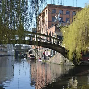 Canal-side Boutique