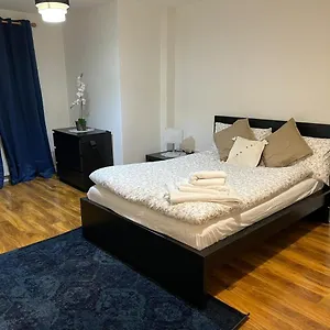 Perfect For Families And Friends - 2 Bedroom In - Peckham Apartamento