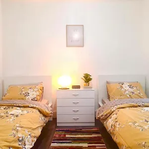 Deluxe Private In Manor Park *