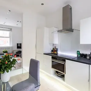 Smart Townhouse Guest house *