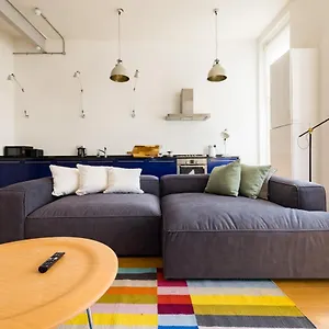 Stylish & Spacious Notting Hill Loft * Londres