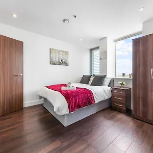 Apartment For 7 In Bp119 *