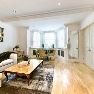 Sloane Square Kensington Apartment London