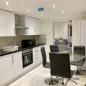 Stylish En Double Kensington * London