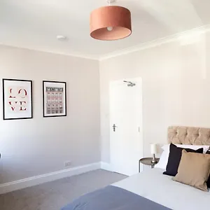 Town Centre 4-bed House
