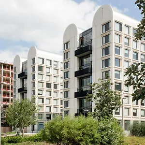 For Students Only Spacious At Flinders House Located In Apartamento *